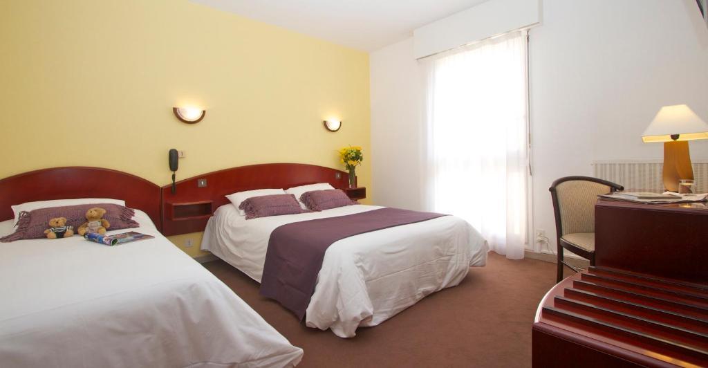 Hotel Le Ty-Lann Saint-Avé エクステリア 写真