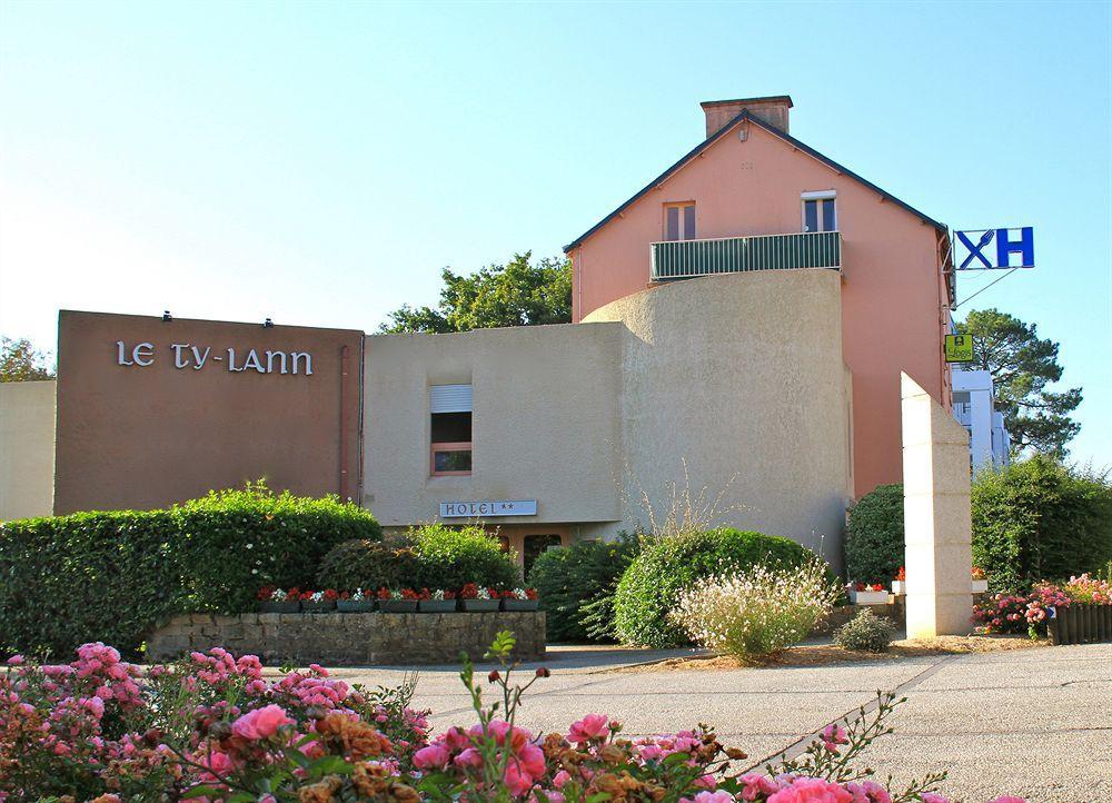 Hotel Le Ty-Lann Saint-Avé エクステリア 写真